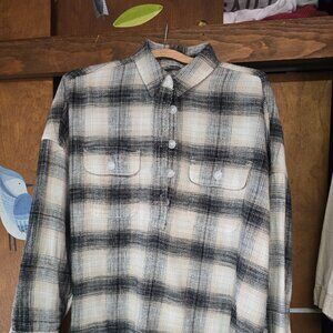 Women's American Eagle Flannel Popover size M